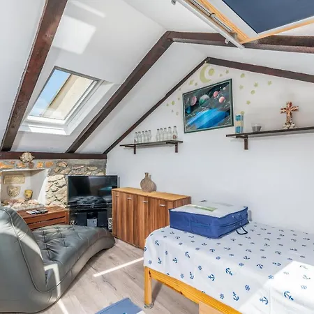 Apartment Stone House Knez *