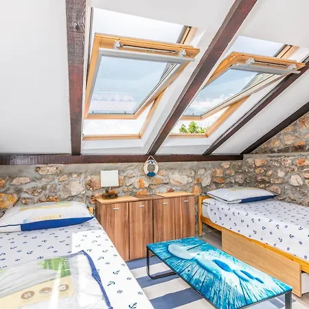 Apartment Stone House Knez
