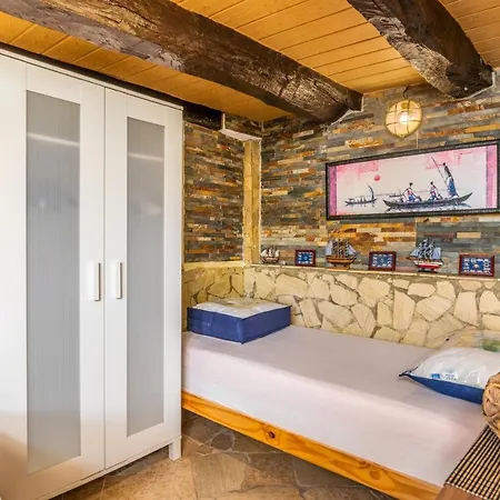 Stone House Knez Apartment