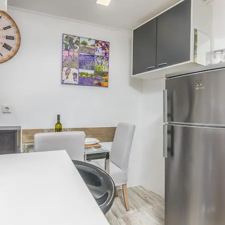 Stone House Knez * Vrbnik (Primorje-Gorski Kotar)