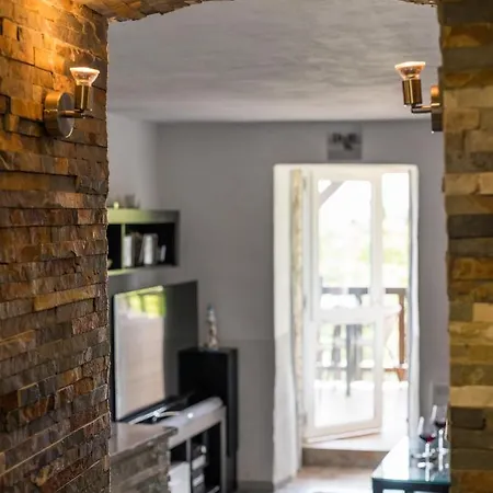 Stone House Knez Apartment *