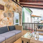 Stone House Knez *