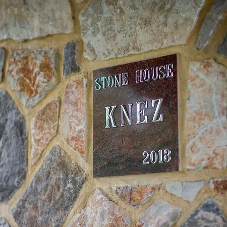 公寓 Stone House Knez